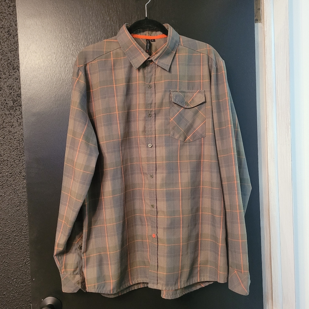 Specialized Men's Green and Orange Utility Flannel